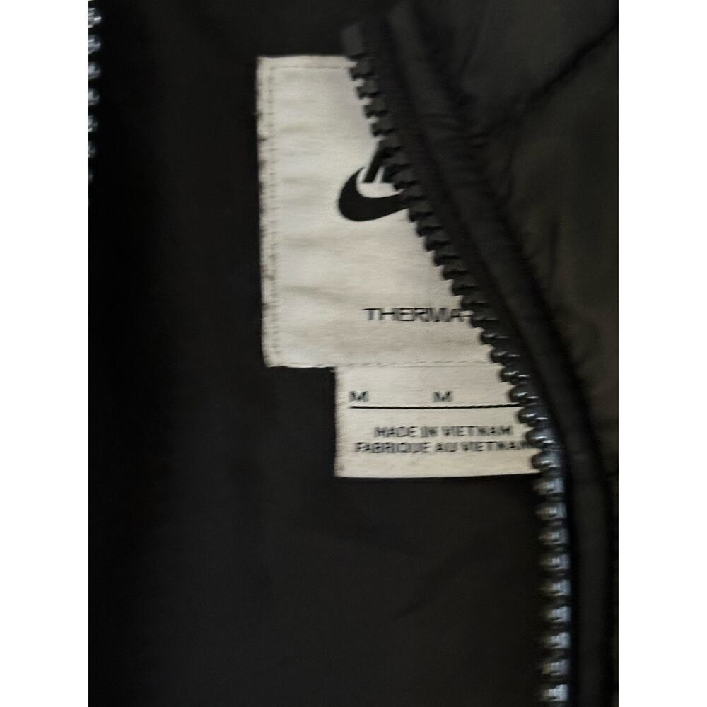 Nike Therma-Fit Black Hooded Sportswear Big Swoosh Zip Up Puffer Jacket Size M - Picture 8 of 10